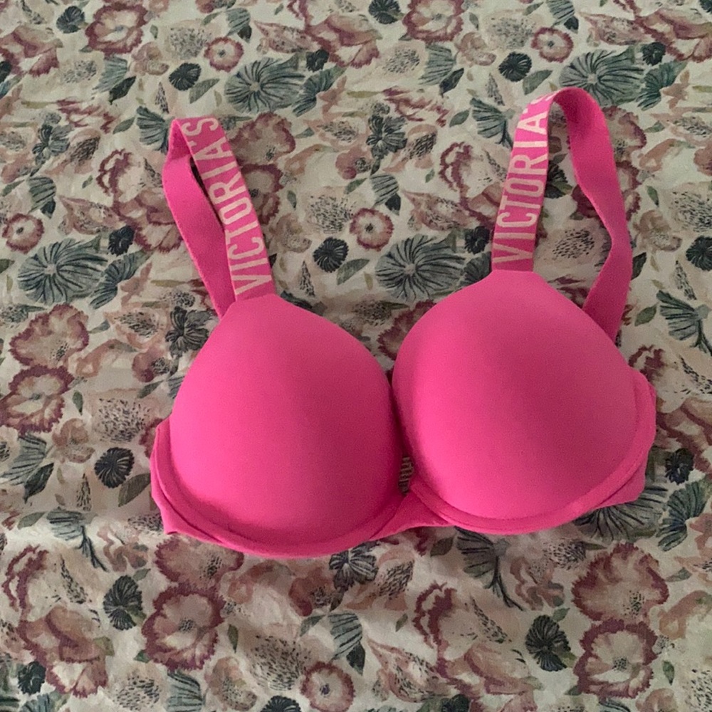 Victoria secret bra hot pink